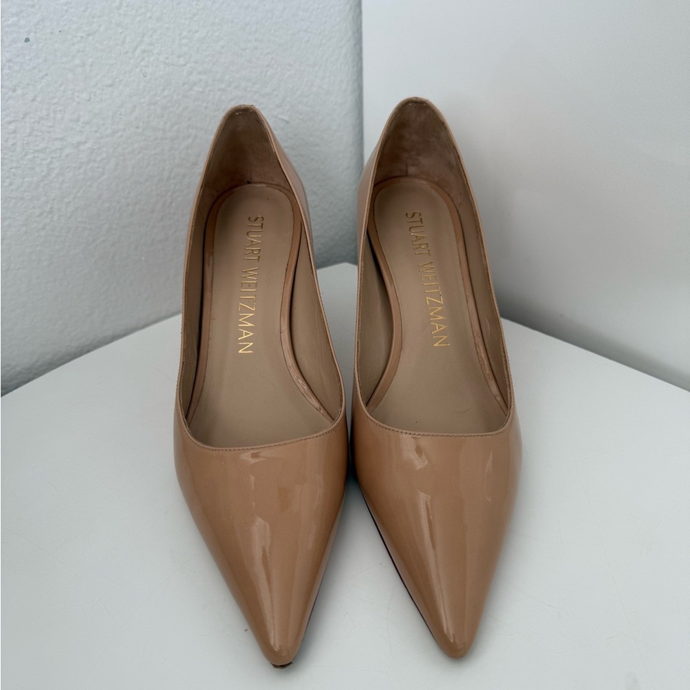 Stuart Weitzman Women's Tan Pumps size 9 - Picture 4 of 7